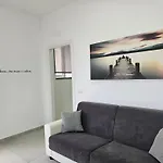 Perlamarina Di Perlarooms شقة *