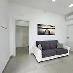 Perlamarina Di Perlarooms * أسشيا